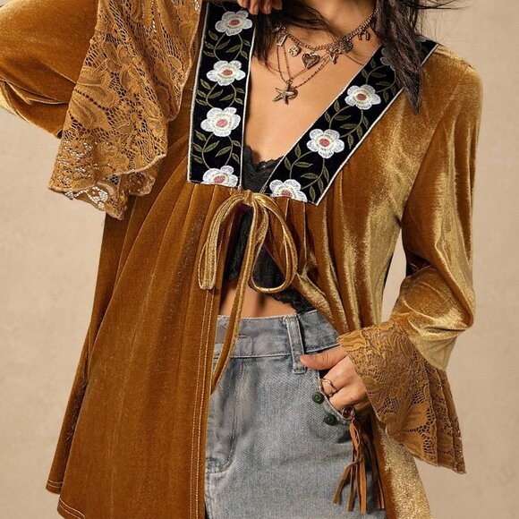 Yellow Boho Women's V-Neck Rose Lace Patchwork Jacket - Picture 3 of 7